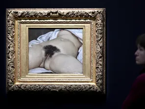 La célèbre peinture "L'Origine du monde", de Gustave Courbet, a été taguée lundi 6 mai 2024 au Centre Pompidou-Metz.