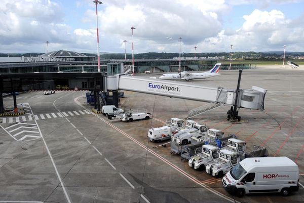 L'entrée de l'EuroAirport sera modifiée avec la création de la desserte ferroviaire en 2034.