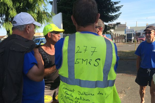 Dans la matinée du jeudi 6 juillet, le site PSA de Sept-Fons, dans l'Allier, était toujours bloqué par les grévistes de GM&S.