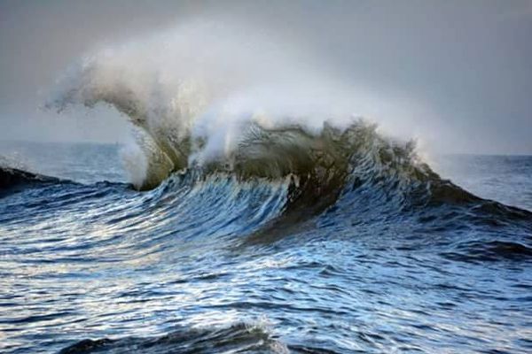 Vagues à Lesconil