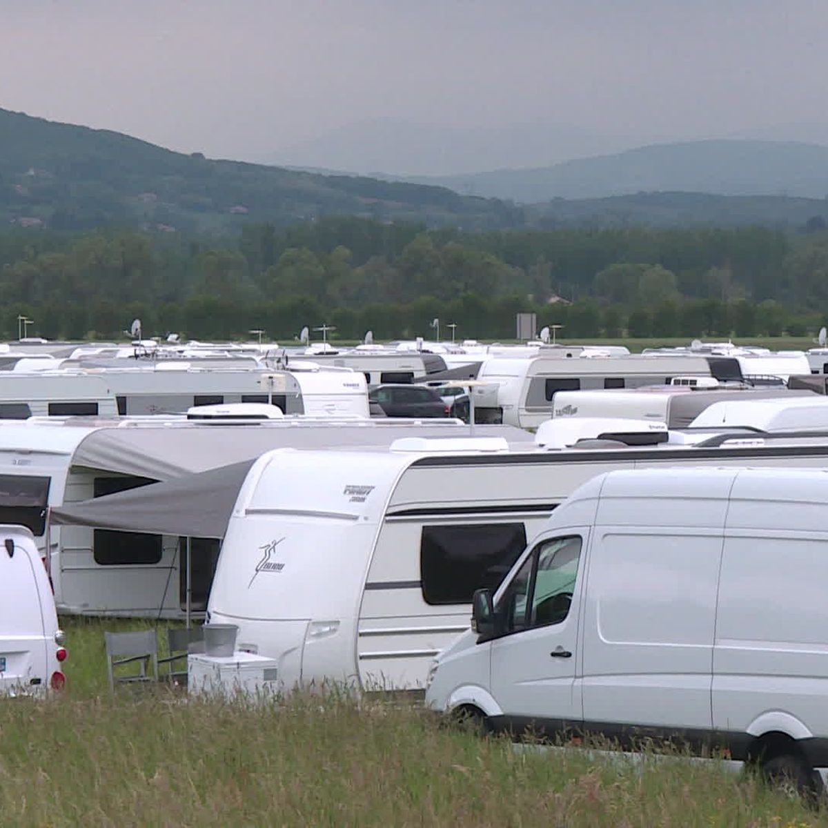 Gens Du Voyage Recherchent Aires D Accueil Dans Le Rhone