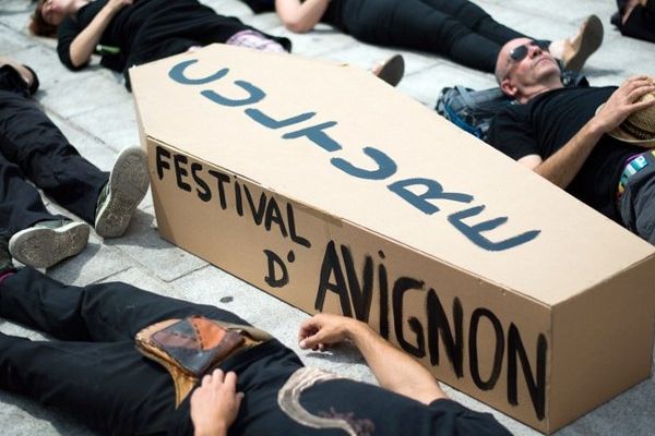 Manifestation des intermittents du spectacle à Marseille, mercredi. 