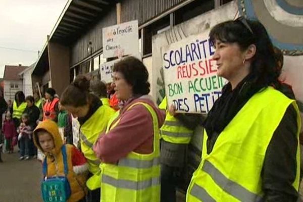 Manifestation des parents ce matin