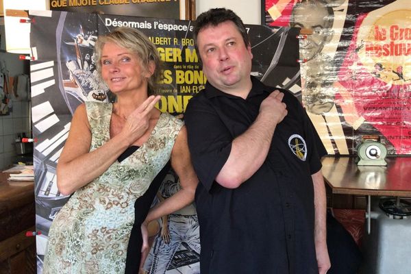 L'ancienne James Bond Girl, Irka Bochenko, anime un débat-discussion sur la place de la femme dans le restaurant d'Hervé Legrand, samedi 7 mars.