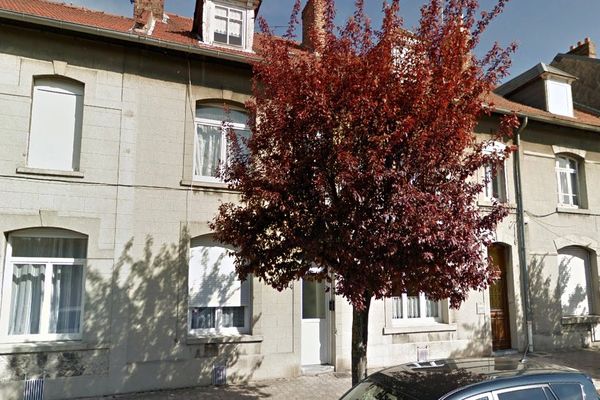 L'incendie se serait déclaré au premier étage de l'habitation, située avenue Victor Hugo à Cambrai.