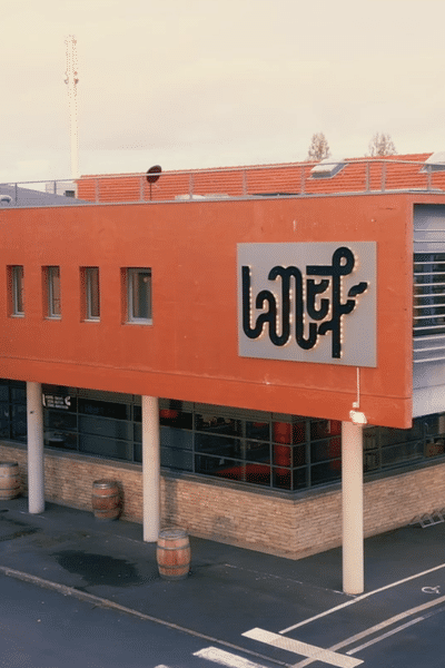 SMAC MACHINE - La Nef à Angoulême avec trois groupes sur cette scène labellisée SMAC : Sosu Inn, Dirty Shades et Flo/so.