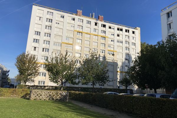 L'incendie mortel a eu lieu dans cet immeuble du quartier du Point du jour à Troyes.