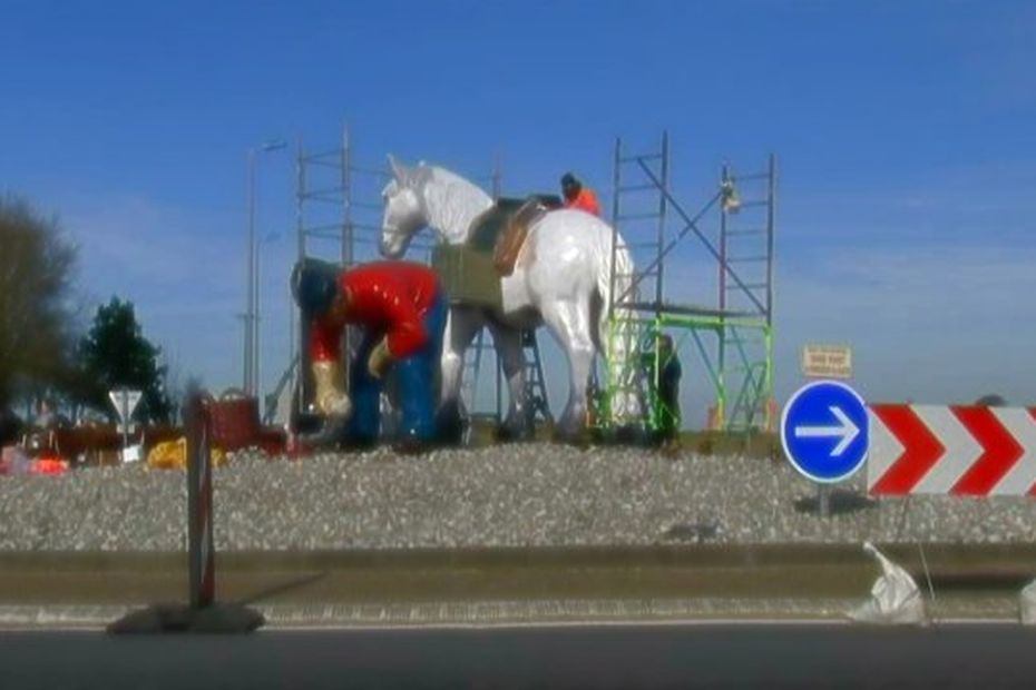 10++ La poste rond point le havre