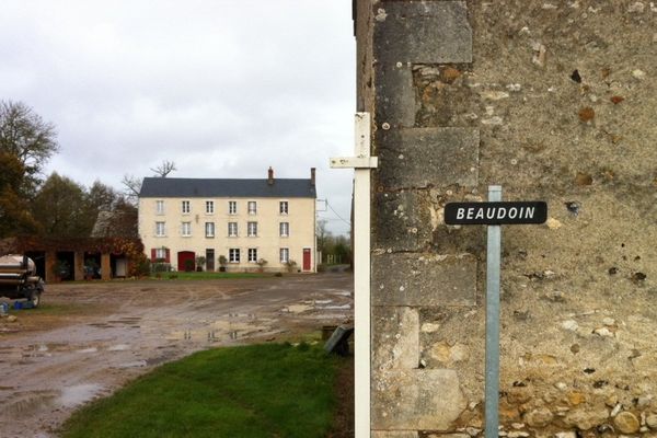 La ferme Beaudoin à Alluyes en Eure-et-Loir. Lieu de tournage d'Alexandre le Bienheureux d'Yves Robert