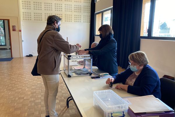 A Issoire, dans le Puy-de-Dôme, les résultats du premier tour seront connus ce dimanche 10 avril à 20 heures.