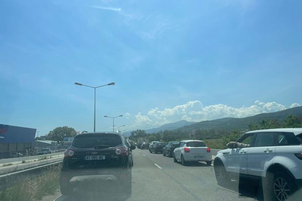 Un accident de la circulation a causé des kilomètres de bouchons, en région bastiaise.