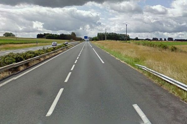 L'accident a eu lieu sur l'A26, à hauteur de l'aire de la Vacquerie, dans le sens Calais - Reims