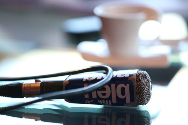 Grève du micro ce lundi, la musique comblera le silence.