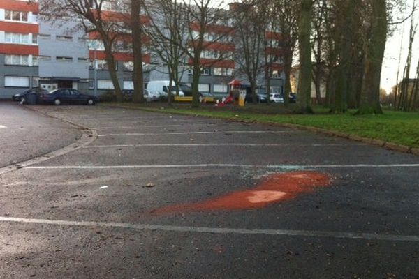 L'homme a été retrouvé rue Elie Mercier à Lys-Lez-Lannoy.