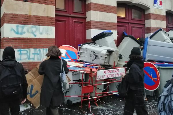 Blocus au lycée Guist'hau à Nantes, le 30 janvier 2020