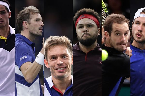 De gauche à droite : Pierre-Hugues Herbert, Julien Benneteau, Nicolas Mahut, Jo-Wilfried Tsonga, Richard Gasquet et Lucas Pouille.