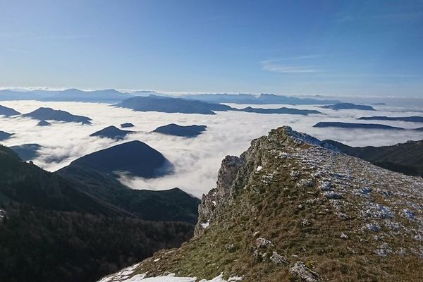 Faute De Neige La Station Du Col De Rousset Dans La Drome Relance Ses Activites Estivales