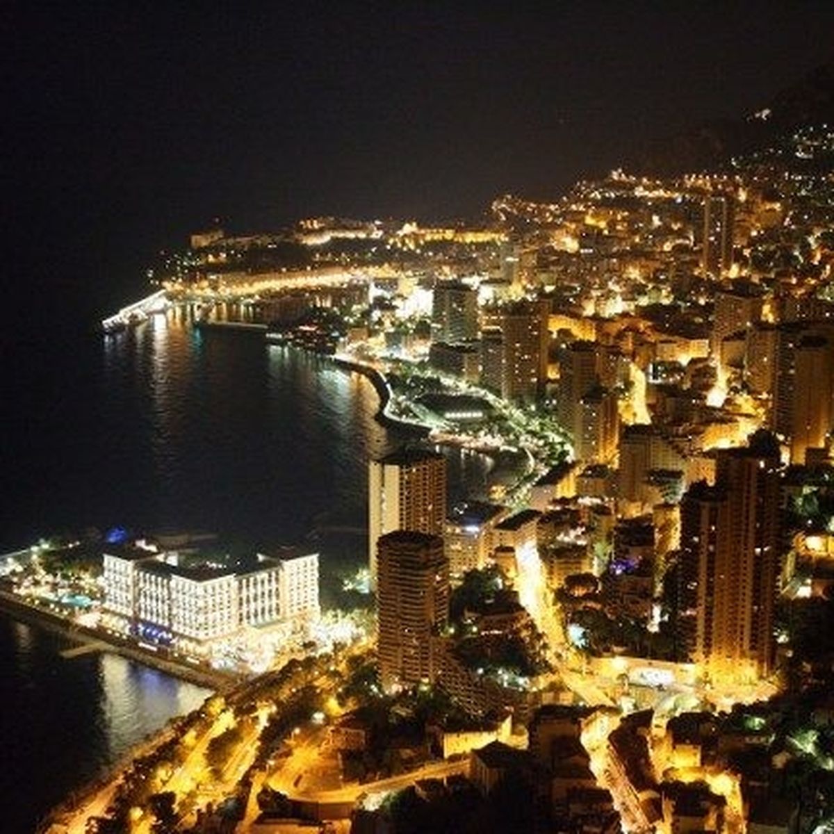 Monaco Est L Une Des Trois Villes Ayant La Plus Belle Vue De Nuit Au Monde