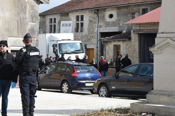 La "Maison de la résistance", lors de la perquisition de septembre 2017.