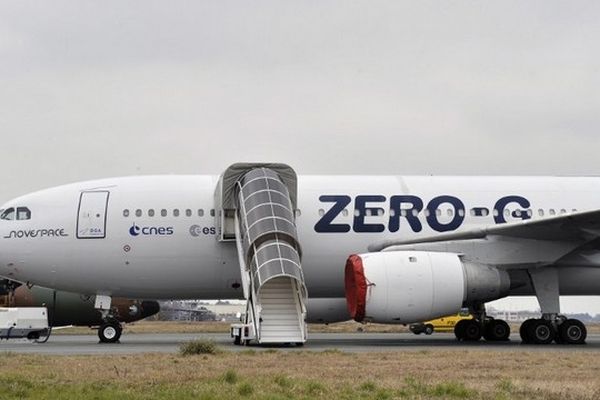 L'Airbus A330 Zero-G sur le tarmac de Mérignac avant le décollage