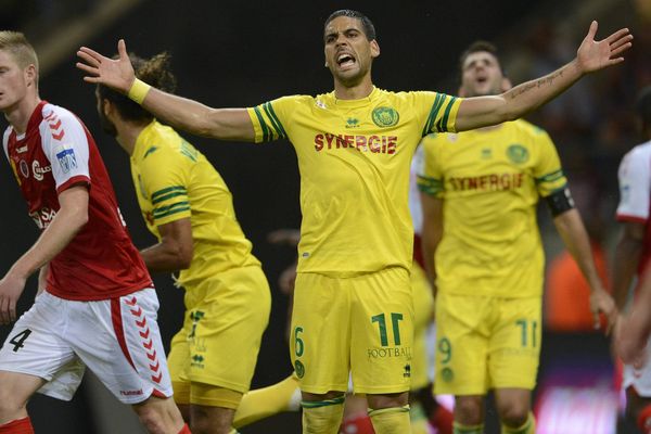 Championnat de France de ligue 1 Reims contre le FC Nantes. La  déception du nantais Cichero