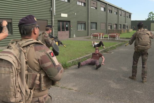 Le régiment de marche du Tchad a réalisé un exercice type "tuerie de masse" avant les Jeux olympiques de Paris.