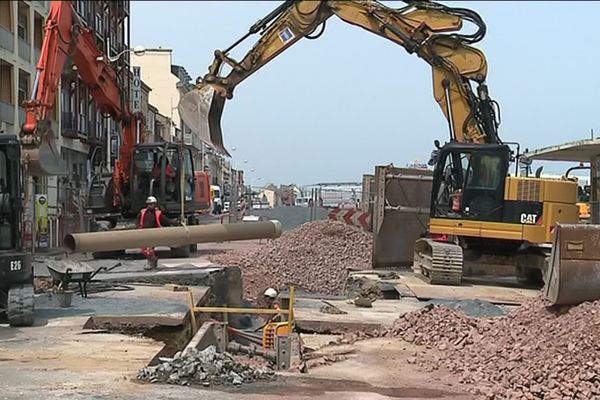 A Luc-sur-Mer, la place du petit Enfer est en train d'être totalement rénovée.