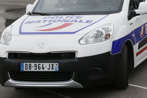 Voiture police nationale