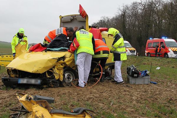 Accident entre Saint-Julien et Spoy en Côte-d'Or