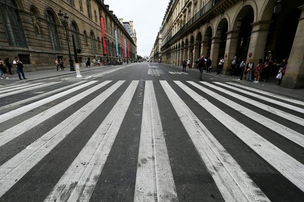 Manifestation du 5 décembre : la préfecture de police fait fermer les commerces sur son parcours. Image d'illustration