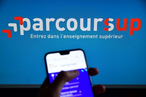 Chaque année, près de 900 000 candidats s'inscrivent sur la plateforme Parcoursup.