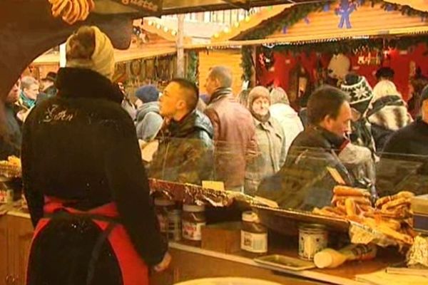 Cette année, les chalets des marchés sont ouverts six week-ends
