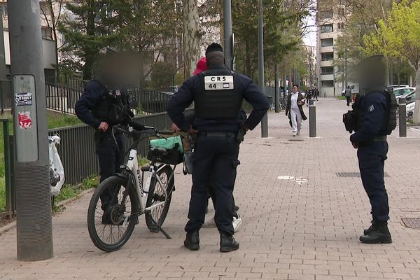 Lundi 25 mars, une opération "place nette XXL" a été déclenchée dans le Rhône, sous l'autorité de la Préfecture, pour essayer d'endiguer le phénomène du narcotrafic.