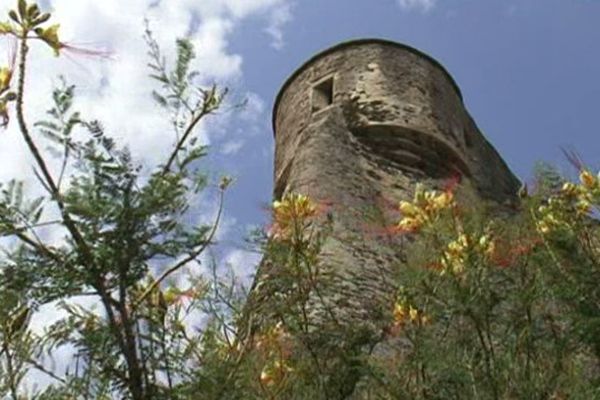 A Collioure, dans les Pyrénées-Orientales, du haut de Fort Saint-Elme, 1000 ans de guerre vous contemplent.