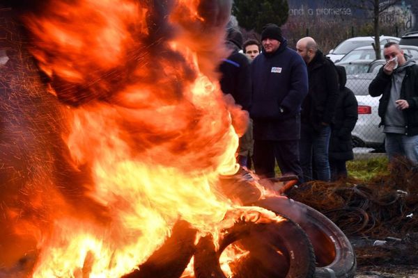 Le blocage de la prison de Vendin-le-Vieil photographié lundi 22 janvier.