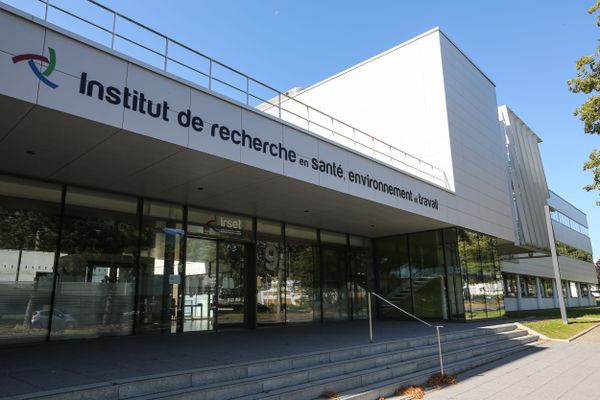 L'IRSET, l'Institut de Recherche en Santé, Environnement et Travail basé à Rennes regroupe 260 salariés