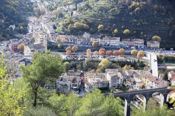 C'est dans ce village de 2500 personnes que le drame s'est joué la nuit du 12 octobre.