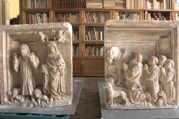 Disparus pendant des années, deux reliefs sculptés et dédiés à Saint-Eustache de 1412 font leur retour en Creuse