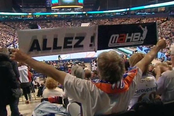 Hambourg (Allemagne) - le MAHB éliminé de la Ligue des champions 33 à 35 devant des supporteurs montpelliérains - 23 février 2013.