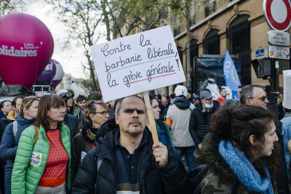 Une manifestation contre la réforme des retraites, le 13 avril 2023