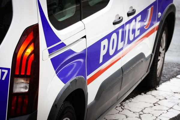 L'enquête a été confiée au commissariat de Montargis et à la Direction territoriale de la police judiciaire