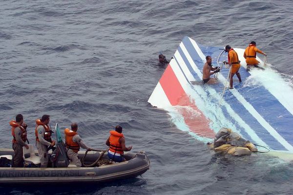 En juin 2009, le crash du vol Rio-Paris dans l'Atlantique fit 228 morts