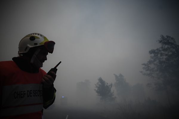 L'incendie de Landiras sévit depuis une semaine dans le sud Gironde