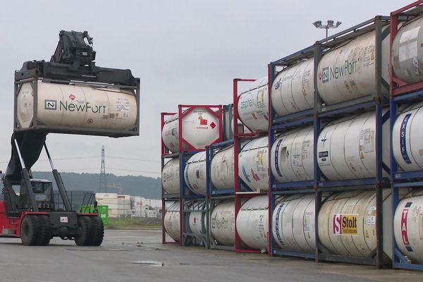 Le Havre, octobre 2019 – stockage de produits dangereux dans l'entreprise CARE