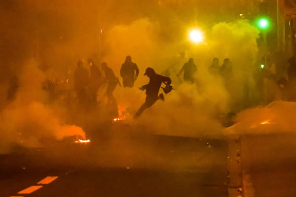 Violences urbaines à Nanterre dans les Hauts-de-Seine le 30 juin 2023.