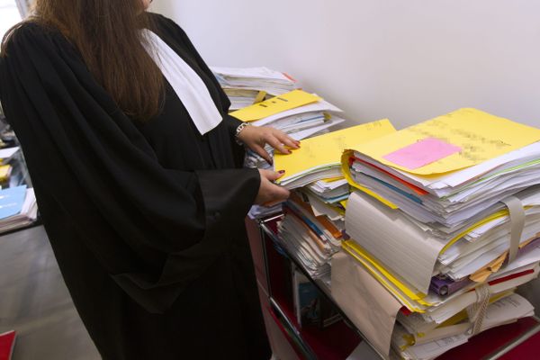 Les avocats subissent de plein fouet la crise du Covid-19. 