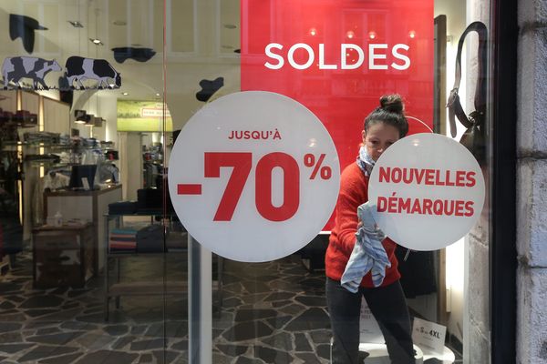 Certains commerces doivent composer avec un surplus de stocks de 50%.