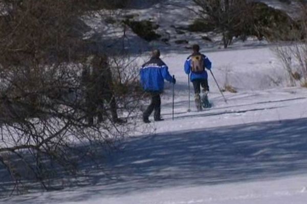 Targassonne (Pyrénées-Orientales) - les gendarmes poursuivent les recherches pour retrouver une quinquagénaire francilienne disparue depuis vendredi - 28 janvier 2013.