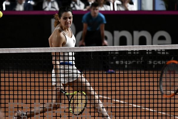 Amandine Hesse en match contre l'Espagne à la Fed Cup à Roanne le 23 avril dernier.