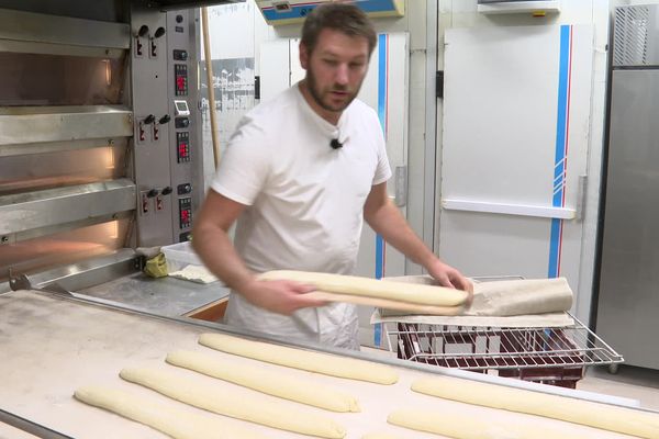 Alexandre Prat est le nouveau boulanger de Cocumont en Lot-et-Garonne.